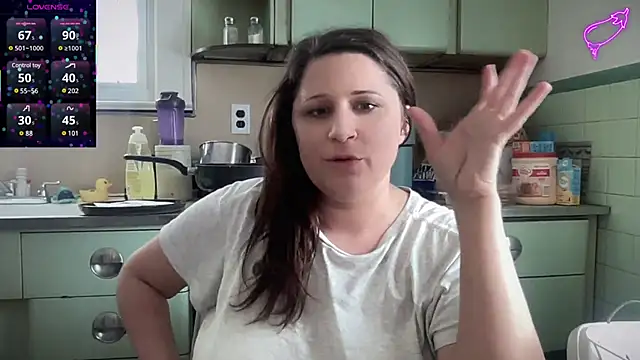 maddiliz online show from February 12, 7:02 pm