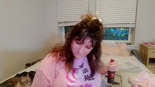 maddiliz online show from February 11, 4:39 am