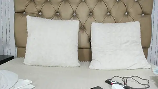 Snapshot of hanna_fantasty chatting on July 30, 2:27 pm hanna fantasty online show from July 30, 2:27 pm