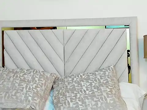 LaylaFerrer online show from June 8, 1:28 am