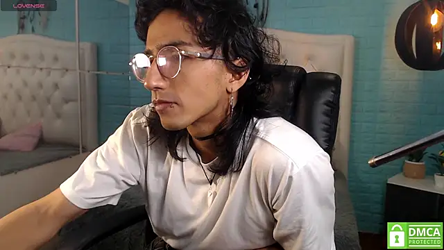 Snapshot of caleb_stefan chatting on July 24, 1:09 pm caleb stefan online show from July 24, 1:09 pm