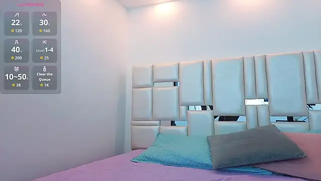 Snapshot of karol_lopez_ chatting on June 11, 12:36 pm karol lopez online show from June 11, 12:36 pm