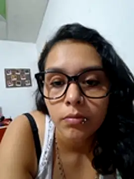 Snapshot of Miss_kittyX chatting on June 10, 9:46 pm Miss kittyX online show from June 10, 9:46 pm