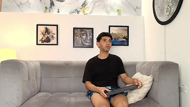 BLONDON BOYS1 online show from June 6, 7:29 pm