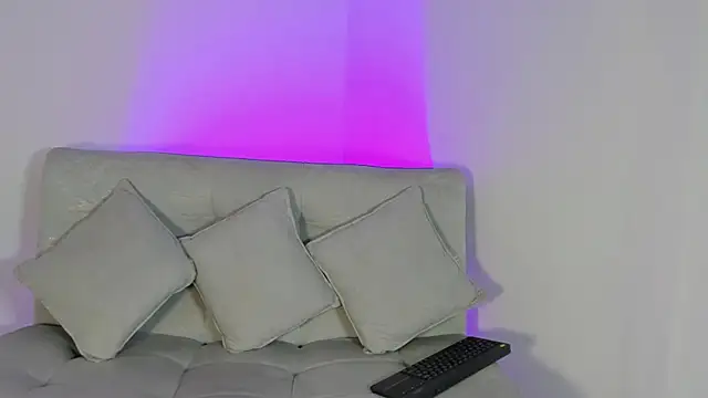 LindseyCarter online show from July 17, 8:24 pm