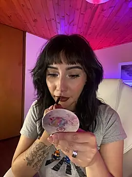 Zaira pink online show from June 4, 3:12 am