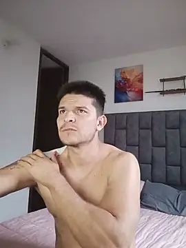 Snapshot of felipeboyx chatting on June 8, 10:21 pm felipeboyx online show from June 8, 10:21 pm