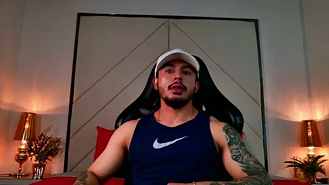 Justin WhiteJS online show from June 4, 9:04 am