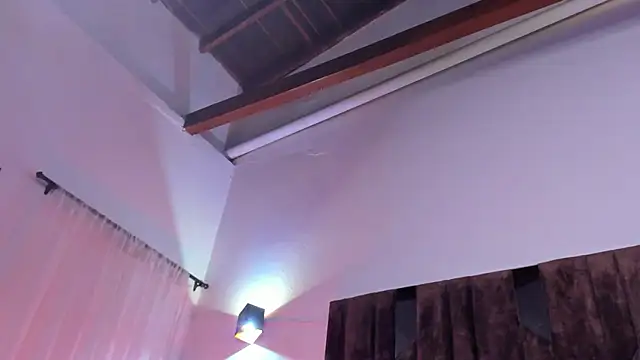 Justin WhiteJS online show from June 11, 4:10 am