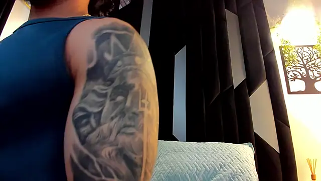 Justin WhiteJS online show from June 14, 2:24 am