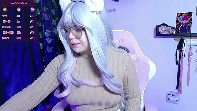 Meow cat4 online show from June 12, 7:13 pm