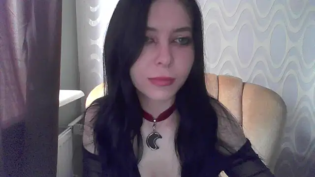 Snapshot of RileyTight chatting on June 15, 8:27 am RileyTight online show from June 15, 8:27 am
