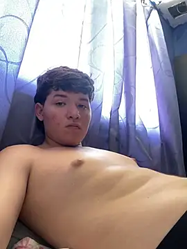 Snapshot of cacvz07 chatting on June 2, 3:58 pm cacvz07 online show from June 2, 3:58 pm