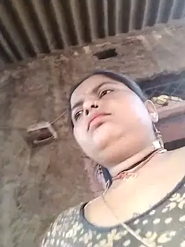 Snapshot of HOpooja356l chatting on June 16, 12:52 pm HOpooja356l online show from June 16, 12:52 pm