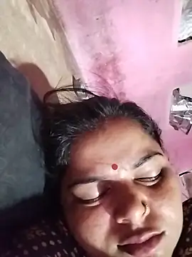 Snapshot of HOpooja356l chatting on June 17, 12:57 am HOpooja356l online show from June 17, 12:57 am