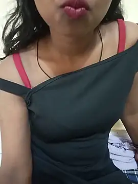 Sexy-Zeenat online show from June 9, 5:41 am