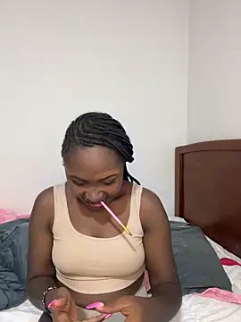 Sexytiffanyy online show from June 17, 3:57 pm
