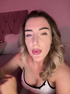 -IrisDesiree- online show from June 10, 2:38 pm