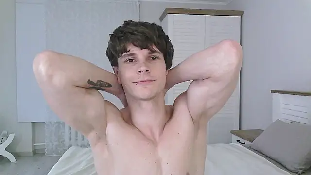 Eric Crush online show from June 4, 4:18 am