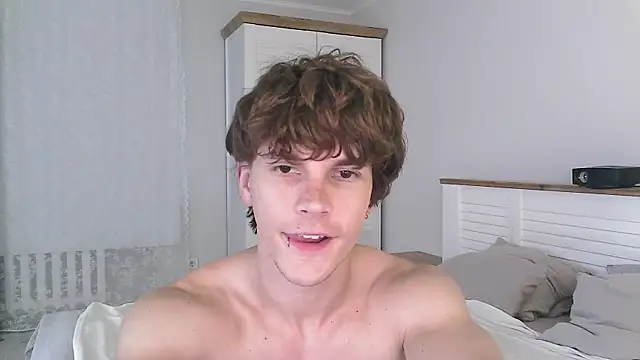 Eric Crush online show from July 7, 4:04 am