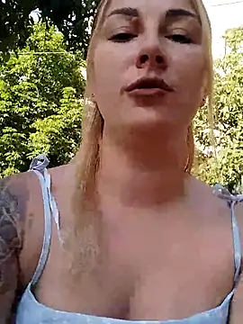 evil kitty online show from June 11, 2:48 pm