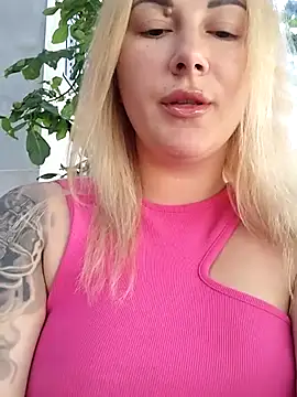 evil kitty online show from June 12, 7:07 am
