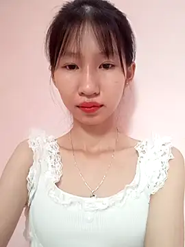Snapshot of Abi_girl12 chatting on July 1, 1:51 am Abi girl12 online show from July 1, 1:51 am