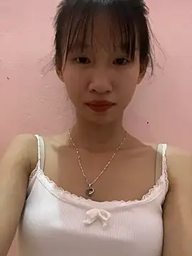 Snapshot of Abi_girl12 chatting on July 22, 5:38 pm Abi girl12 online show from July 22, 5:38 pm