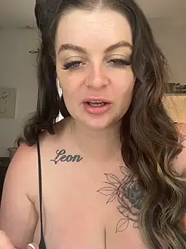 Maddison Leighxo online show from July 26, 8:21 am