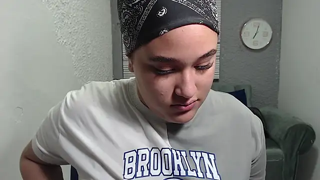 Snapshot of leilasosexy chatting on June 12, 12:26 pm leilasosexy online show from June 12, 12:26 pm
