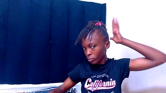 Mitchydoll online show from June 12, 7:24 pm