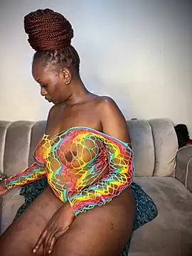 Dottie shee online show from July 19, 2:32 pm
