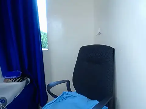 KittyKissess02 online show from July 11, 4:15 am