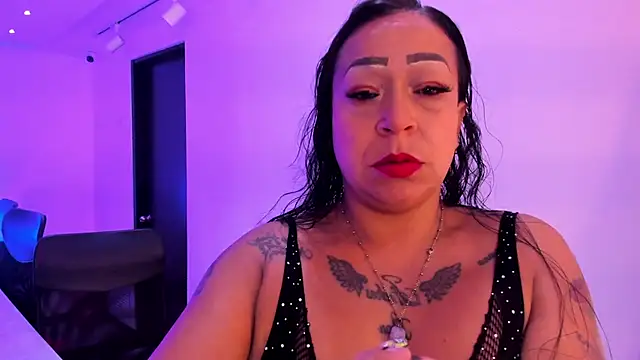 OrianaParra  online show from June 9, 3:51 am