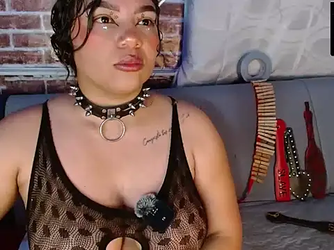 emma bdsm  online show from June 7, 10:24 pm