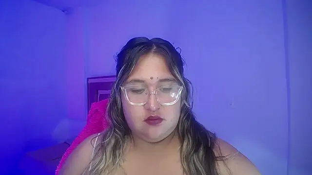HoneyBunnyBBW online show from July 28, 3:02 am