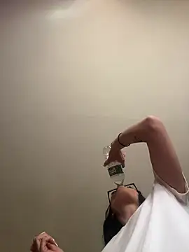 smoothkissx online show from March 13, 6:45 pm