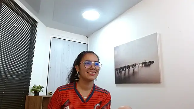 Violet Lex online show from June 17, 7:15 pm