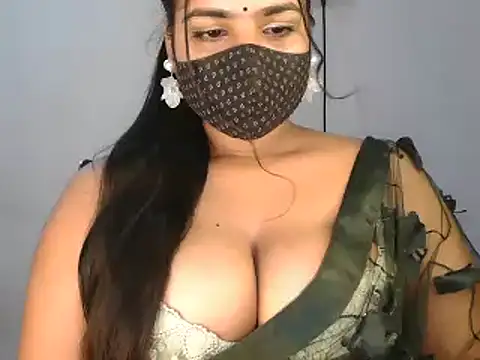 Curvy Deepa online show from June 3, 4:45 pm