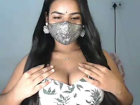 Curvy Deepa online show from July 20, 6:21 pm