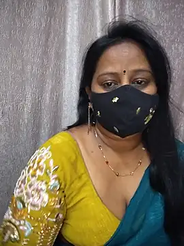 Snapshot of Nithya_ chatting on June 14, 6:54 pm Nithya online show from June 14, 6:54 pm