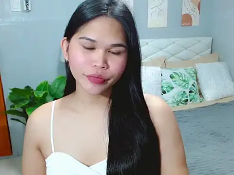 AlianaFord online show from July 11, 5:48 pm