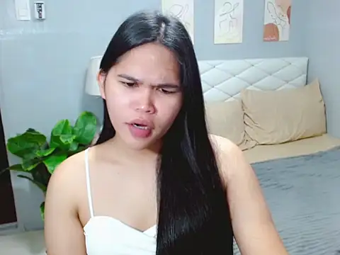 AlianaFord online show from July 18, 10:46 pm