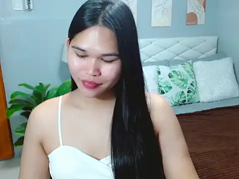 AlianaFord online show from August 7, 4:09 pm