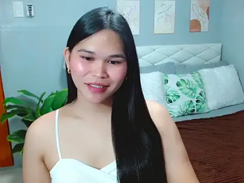 AlianaFord online show from August 8, 4:36 am