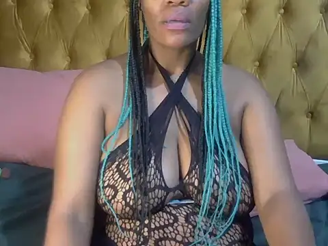 sweetcandyxxx24 online show from June 28, 7:42 pm
