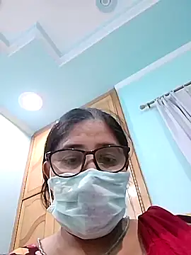 Snapshot of Hina4577 chatting on June 12, 6:01 am Hina4577 online show from June 12, 6:01 am