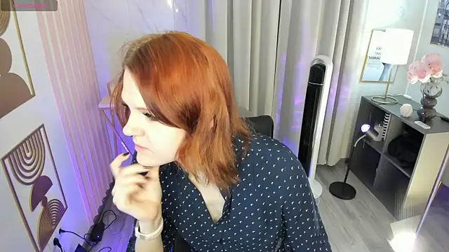 Goddess  Alice online show from June 12, 5:28 am