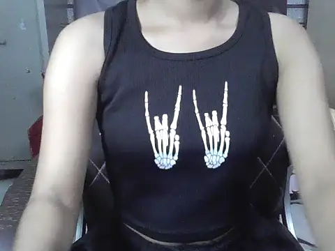 Snapshot of lucifer_bru chatting on June 12, 2:49 pm lucifer bru online show from June 12, 2:49 pm