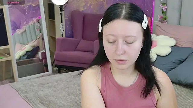 RuthHalll online show from July 30, 5:06 am